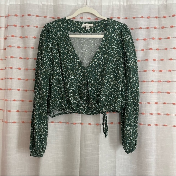 AE Cropped Tie-Waist Wrap Top - Picture 5 of 6